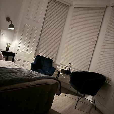 Seaside Studio Apartment Weston-super-Mare Zewnętrze zdjęcie