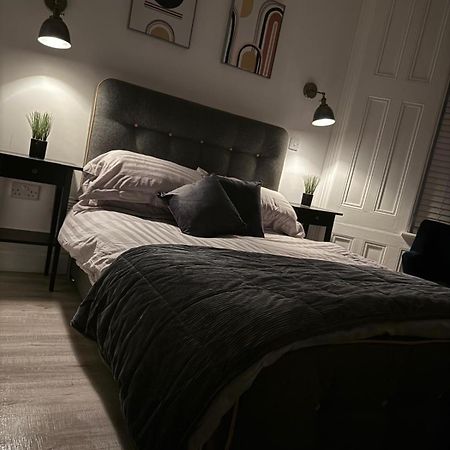 Seaside Studio Apartment Weston-super-Mare Zewnętrze zdjęcie