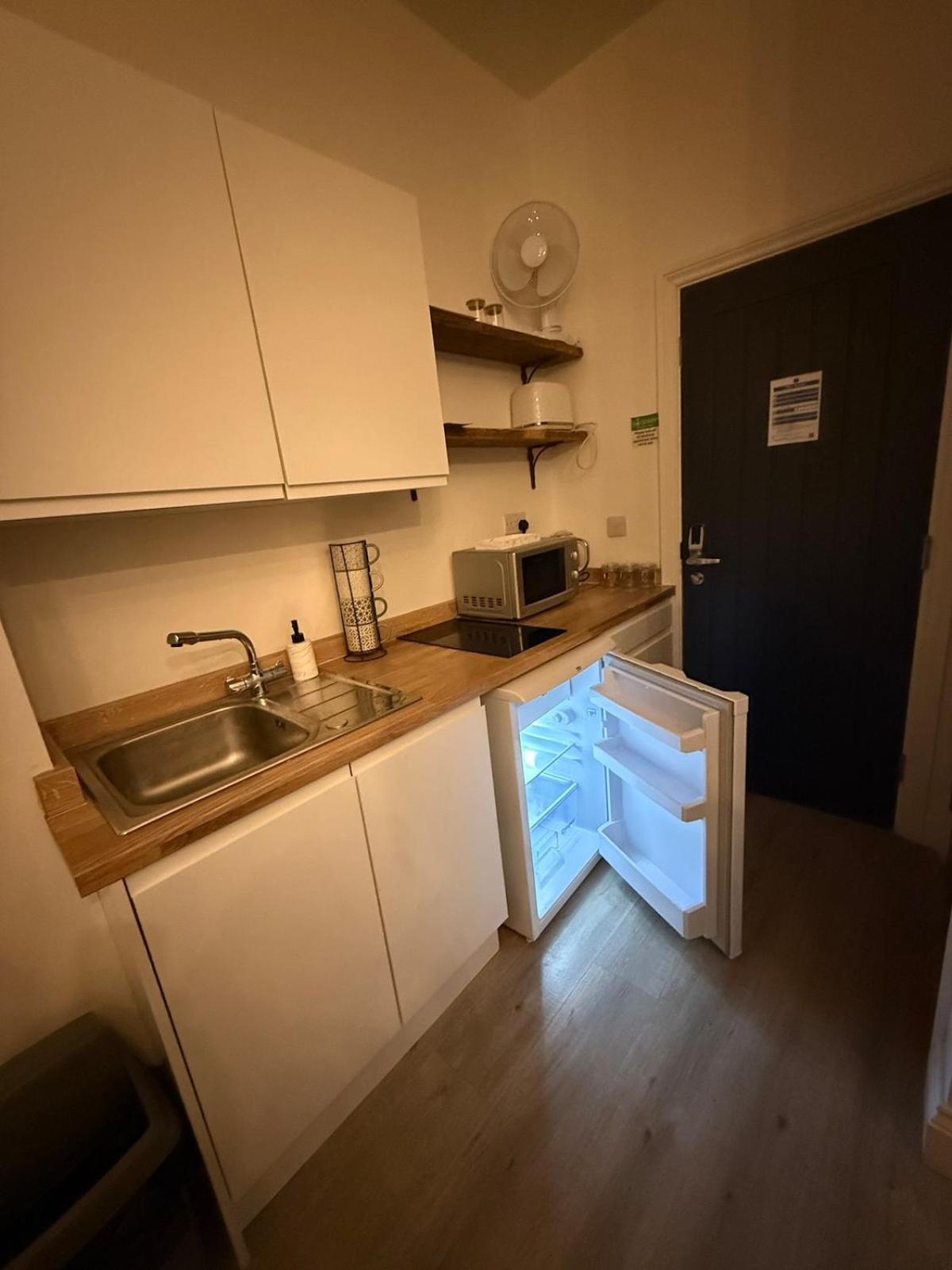 Seaside Studio Apartment Weston-super-Mare Zewnętrze zdjęcie